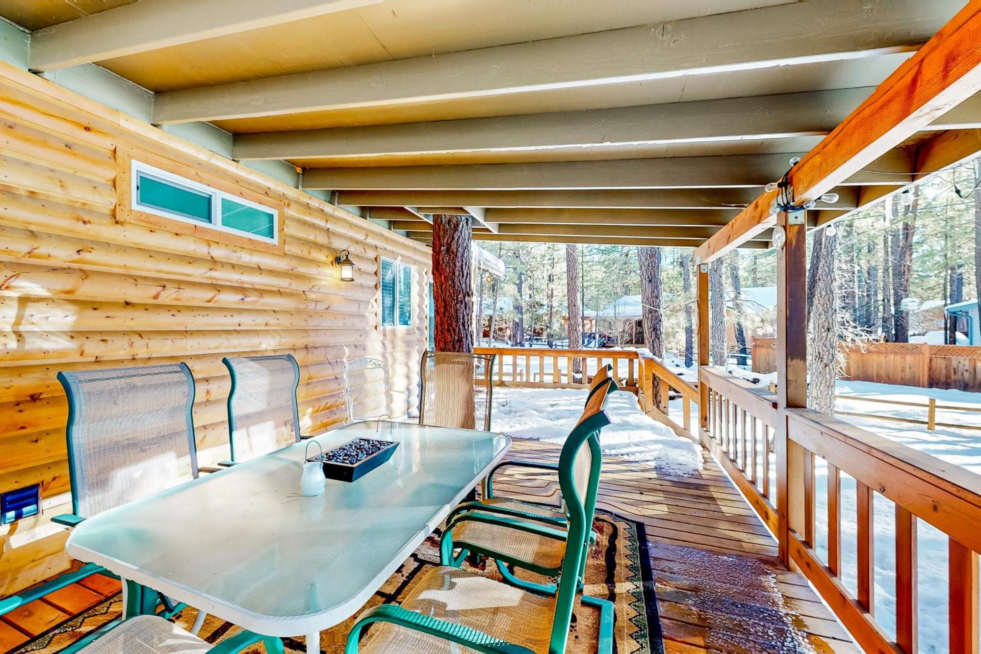 Dam Fun Cabin Pinetop-Lakeside Exterior photo
